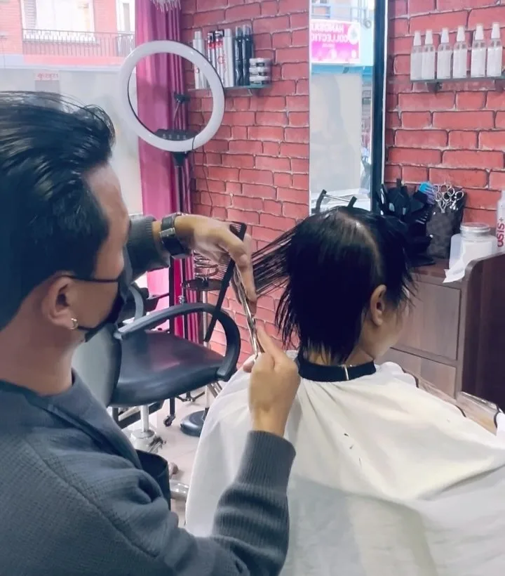 Hair Play Zone salon styling area